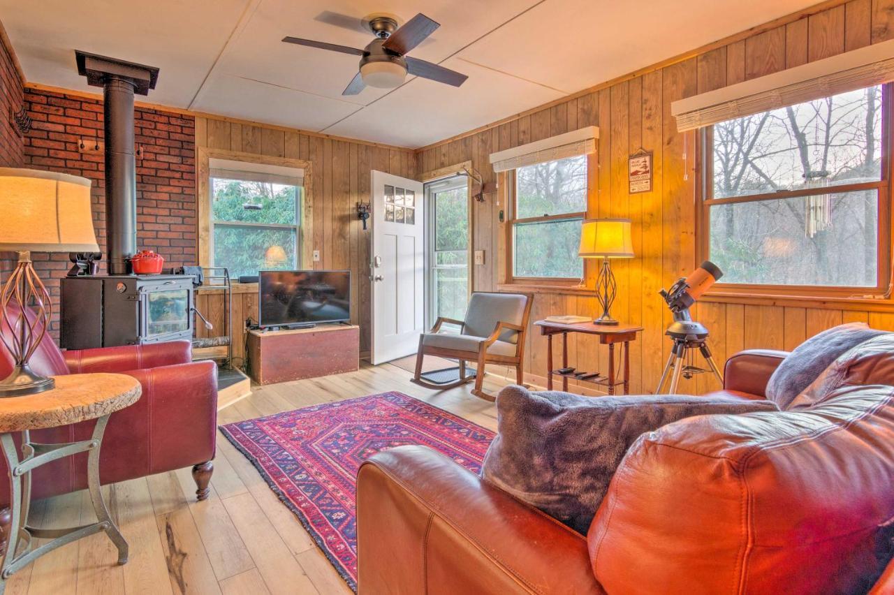 Peaceful Spruce Pine Cabin On 8 Acres With 2 Decks! 외부 사진