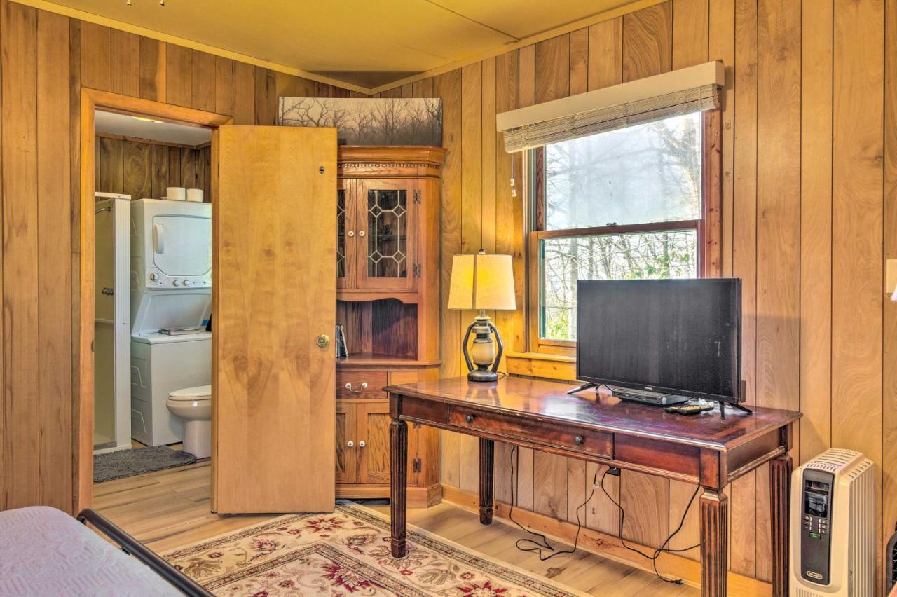 Peaceful Spruce Pine Cabin On 8 Acres With 2 Decks! 외부 사진